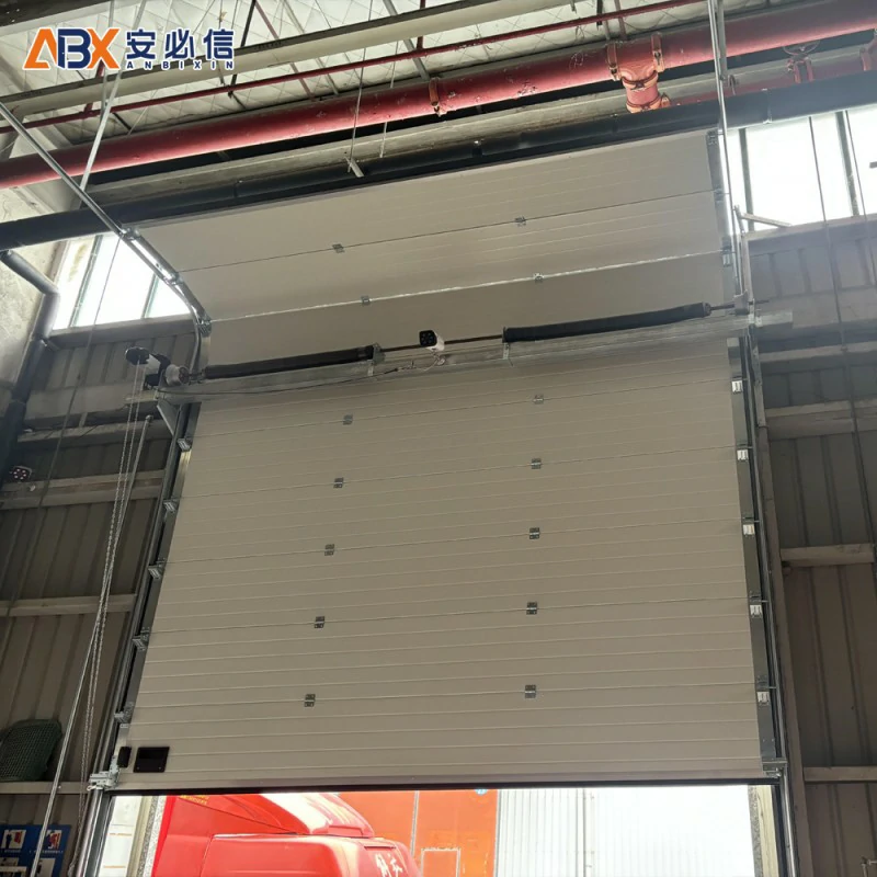 赤峰钢质提升门
